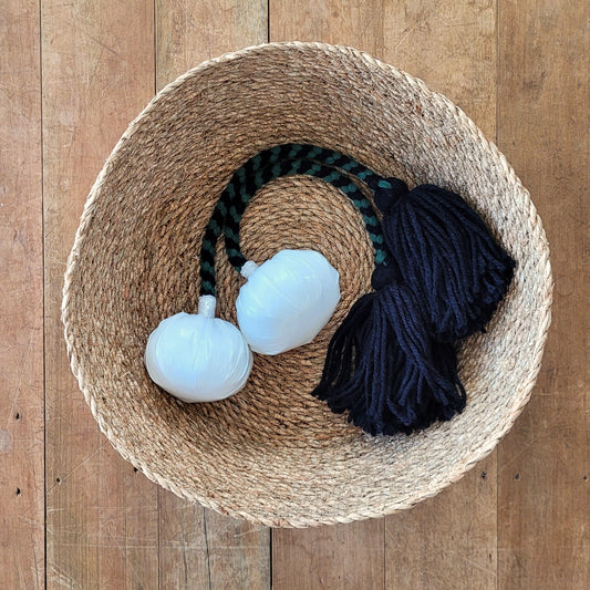 Black Green Mix- Black Pom