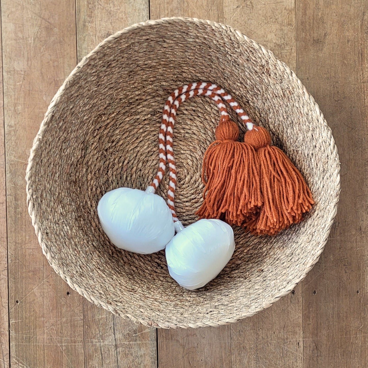 Burnt Orange Mix - Burnt orange Pom